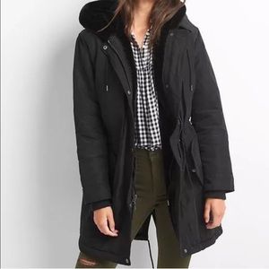 GAP Black Primaloft knee length parka XS